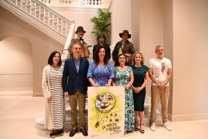 Presentación de la Noche en Blanco en el Ayuntamiento de Almería