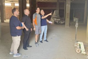 Imagen del inicio de las obras en la futura iglesia de Nuestra Señora de Nazaret, primera parroquia de la Vega de Acá.