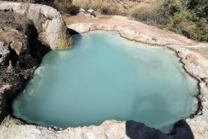 Esta balsa de aguas termales tiene propiedades curativas.