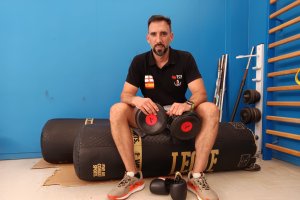 Con LA VOZ y Cadena SER en el gimnasio del Instituto Bahía de Almería.