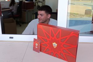 Los nuevos abonos están en la calle y la afición responde a la llamada del club.