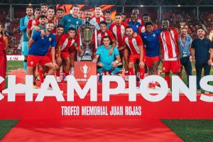 Aquel Almería millonario listo para comenzar la temporada 2024-25.