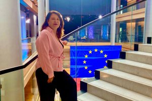 La almeriense Carmen Crespo Díaz, fotografiada en el Parlamento Europeo, del que forma parte desde hace un año.