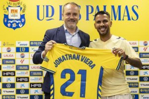 El fichaje más esperado por la UD Las Palmas ha sido presentado en sociedad.