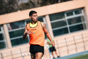 El futuro de Lucas Robertone tiene toda la pinta de ser más rojiblanco que nunca.