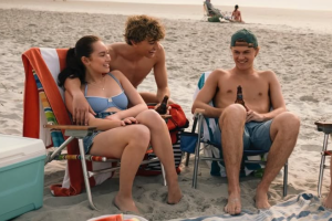 Fotograma de la serie El verano en que me enamoré.