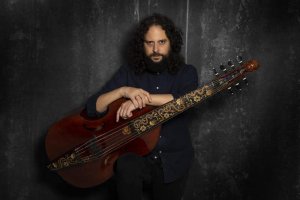 Fahmi Alqhai y su viola da gamba