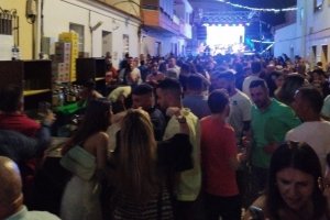 Fiestas del Barrio de Santiago en Olula del Río en ediciones anteriores.