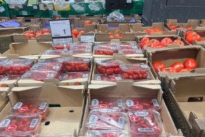 COAG y CECU presentan denuncia ante Consumo para que se investigue un posible fraude masivo en el etiquetado de tomates cherry vendidos en Carrefour