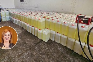 La fiscal antidroga en Andalucía. En la imagen también se ve un decomiso de combustible.