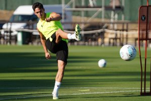 Sergio Arribas está siendo de los futbolistas más destacados de la pretemporada rojiblanca.