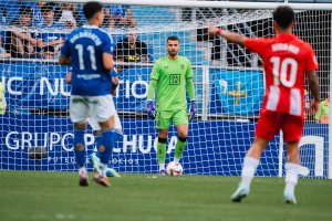 Maximiano tiene ficha de Primera División.