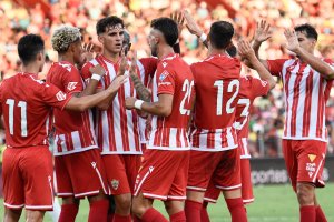 La plantilla viene de ganar al Al-Nassr en la presentación pero ahora ya hay tres puntos en juego contra el Albacete.