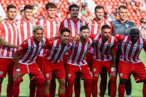 El último once del Almería que se enfrentó al Al-Nassr en el Mediterráneo el pasado domingo.