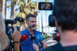 El consejero de Agricultura, Pesca, Agua y Desarrollo Rural, Ramón Fernández- Pacheco.