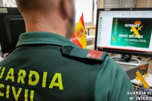Guardia Civil de Almería alerta sobre la estafa de los falsos Me Gusta en redes sociales