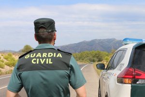 GUARDIA CIVIL - Archivo