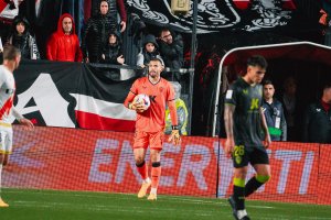 Maximiano podría poner rumbo a Arabia tras caerse lo del Rayo