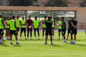 El cuerpo técnico cierra la plantilla hasta el mercado de invierno tras la marcha de Maximiano y Lázaro.