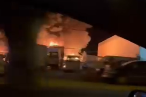 Incendio en un taller de Adra.