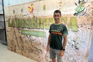 Pablo Salmerón, triatleta y entrenador que prepara a más de una decena de participantes de La Desértica