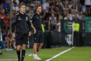 Johan Plat es el primer entrenador en hacer las maletas en la quinta jornada de LaLiga.