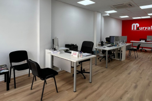 La nueva oficina de Muryal cuenta con más de 100 m².
