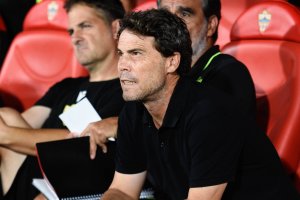 A la tercera fue la vencida y Rubi por fin celebró una victoria como local.