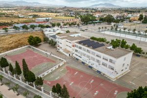 Placas solares instaladas en dos colegios de Huércal-Overa.