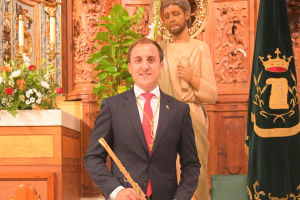 El alcalde, Alfonso García Ramos, junto a San Cleofás, patrón de Vera.