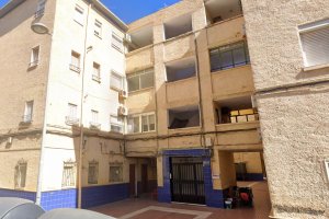 Imagen del lugar del apuñalamiento, en el número 18 de la calle Andalucía, en El Tagarete.