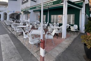 El Paladar, en el Puerto Deportivo de Aguadulce, cierra sus puertas.