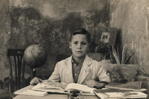 Carlos Ruiz Miras era un hombre recto amante de la educación y el respeto.