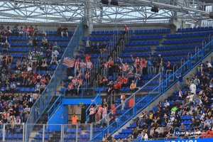 Esos valientes que viajan por España con su equipo merecen la proximidad.