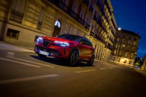 El Junior MY26 ofrece la más amplia gama de motores del segmento Premium.