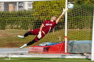 Tiene 38 años y la ilusión del primer día que inició su carrera.