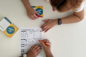 Una de las pruebas de valoración de memoria que se realizarán en el Hospital Vithas Almería.