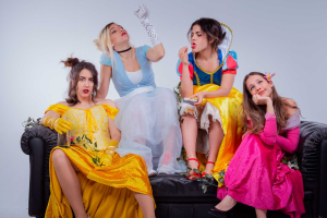 Las protagonistas de ‘No me toques el cuento’.