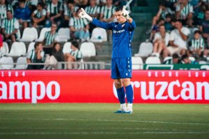 Un portero de 38 años que sueña con el ascenso.