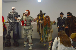 Vecinos y visitantes vivirán un divertido Halloween en Turrillas.