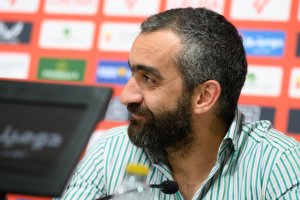 Mohamed El Assy volvió a hablar a la afición del Almería gracias a su intervención en la Cadena SER.