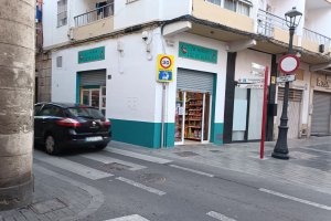 Helados del Desierto ha cerrado sus puertas: en su lugar, hay ahora una tienda de comestibles.