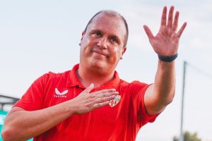 Alberto Lasarte da un paso al lado y su recambio será el almeriense José Mari Salmerón.