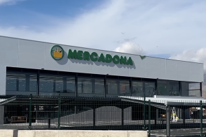 Este nueva tienda de Mercadona cuenta con más de 200 plazas de garaje