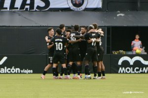 El Almería celebrando un gol.