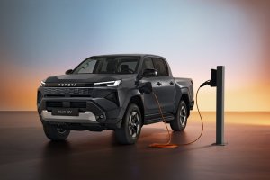 Toyota presenta la novena generación de Hilux, su legendaria pick-up, que representa la apuesta multitecnología de Toyota.