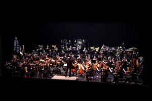 Actuación de la Orquesta Sinfónica Juvenil de Costa Rica en Vera.