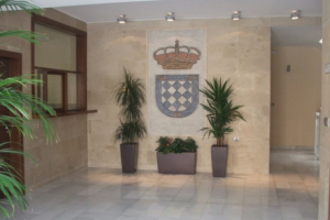 Interior del Ayuntamiento de Fines.