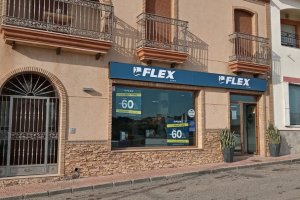 Fachada de la tienda FLEX VERA By Colchón San Ginés, en Vera