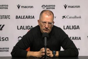 José Juan Romero, entrenador del Ceuta, valoró la actuación del árbitro Morilla Turrión.